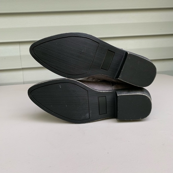 JUSTFAB Dolley gray boots. Size 6,5. - Picture 4 of 10